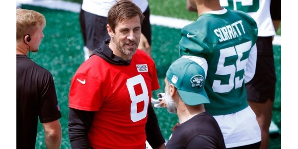 Aaron Rodgers valde grön tröja båda gångerna Aaron Rodgers valde grön tröja båda gångerna